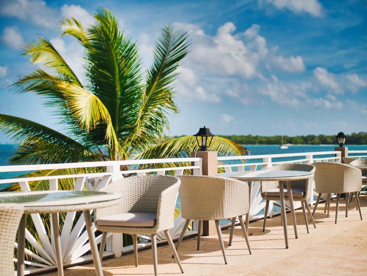 Tropikist Beach Hotel And Resort Crown Point Exteriér fotografie