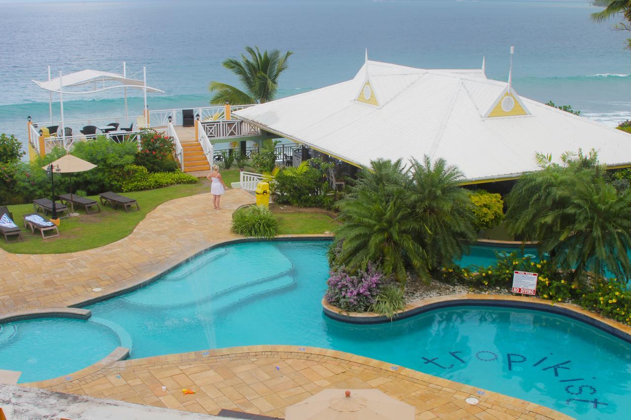Tropikist Beach Hotel And Resort Crown Point Exteriér fotografie